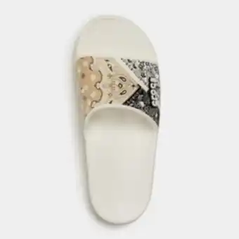 Markham Crocs multicolour bandana classic slide offer