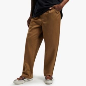 Sportscene Converse men's 5 pocket sand pants offer