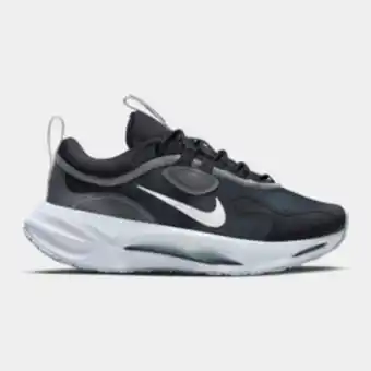 Sportscene Nike women's spark black/silver sneaker offer