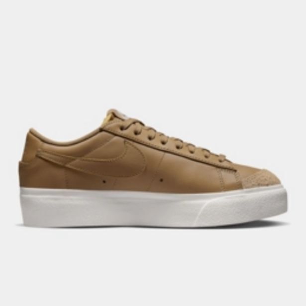 nike blazer low tan