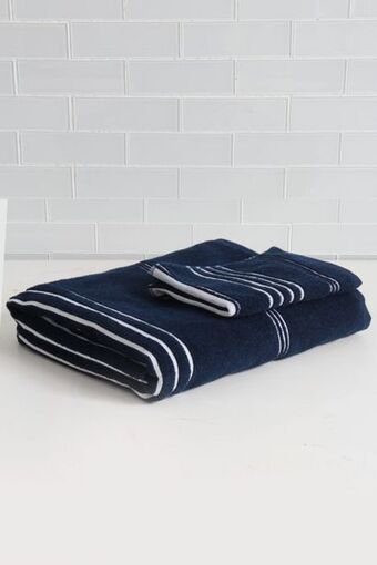 Sheet Street Stripe bath sheet offer