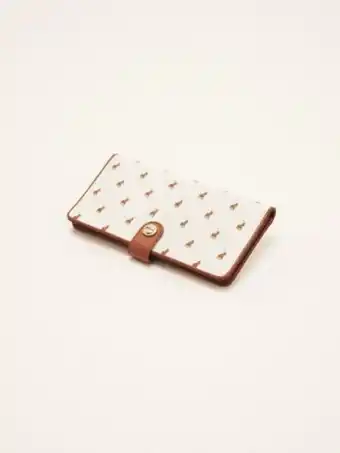 Iconic continental purse