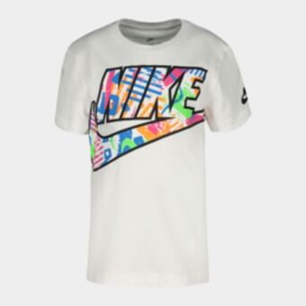 Nike boys kids white t-shirt offer at Sportscene