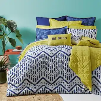 HomeChoice Omari 20-piece luxury comforter set offer