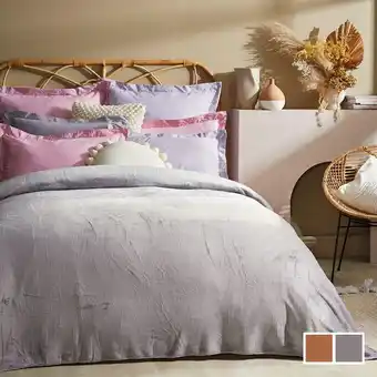 HomeChoice Zoya plush blanket offer