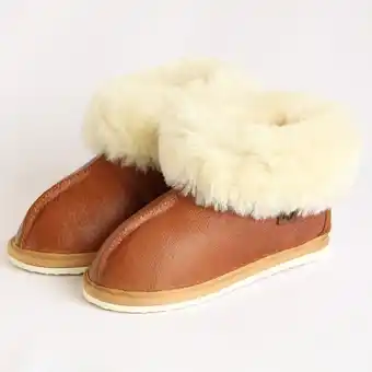 OneDayOnly Unisex imported merino sheepskin cosy or classic leather slippers offer