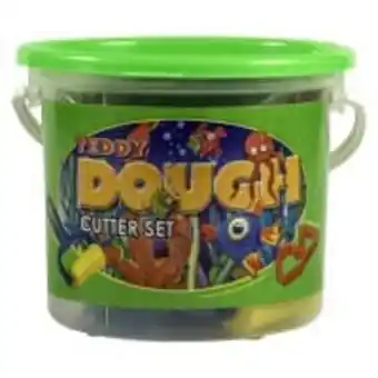 300g cutter set and dough