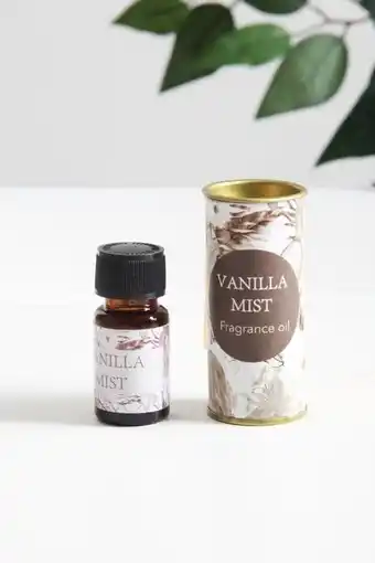 Vanilla fragrance oil