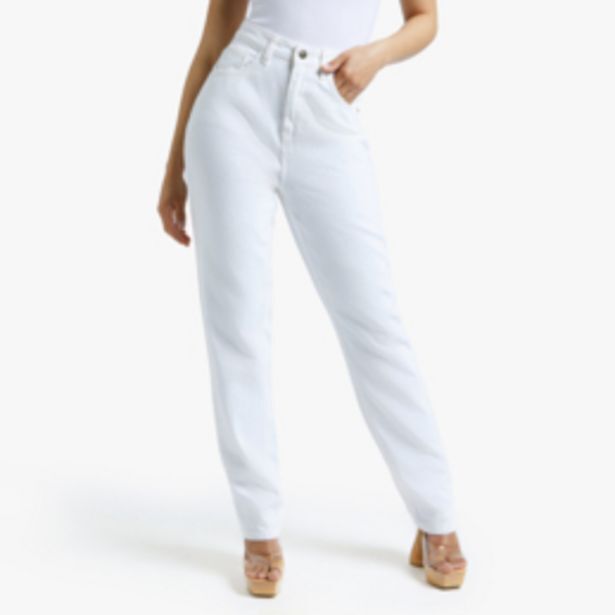 Women's white straight leg jeans offer at The FIX