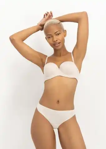 Woolworths Spot print g-strings 5 pack offer