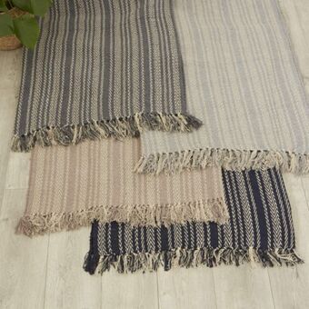 Whitehouse Chevron rug - light grey offer