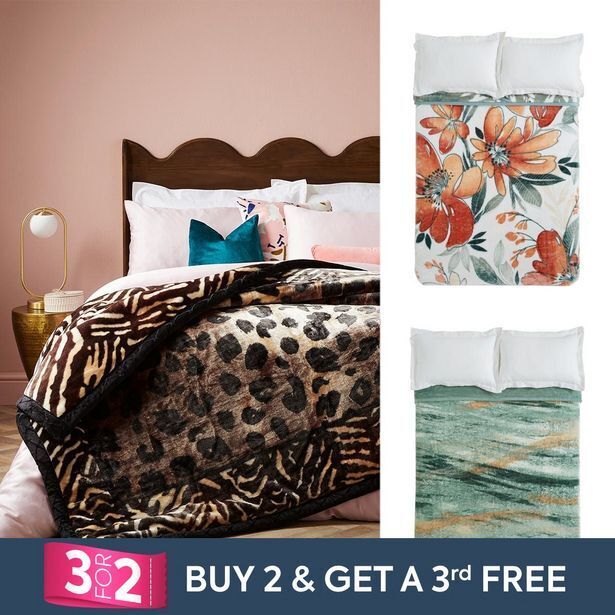 Nivarah 3ply 4kg mink blanket combo offer at HomeChoice