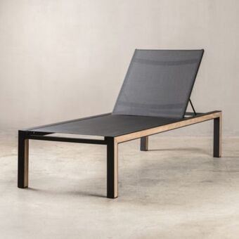 Weylandts Llandudno lounger offer