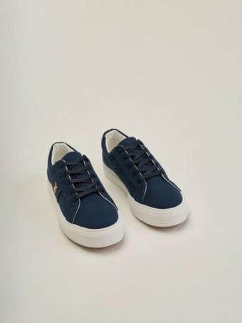 Polo Women classic canvas sneaker offer