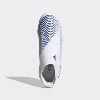 Predator edge.3 laceless firm ground boots