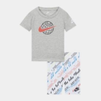 Totalsports Boys nike toddler white digital escape short set offer