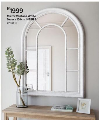 Wall mirror