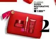 Clarins super restorative set