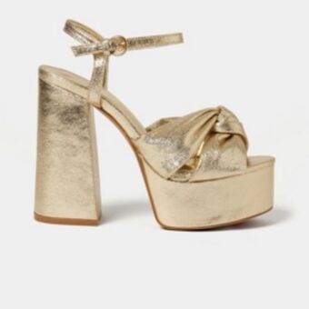 Women's gold knot platform heel