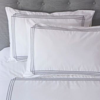 Whitehouse Whisper soft 500 thread count egyptian cotton heritage collection tribeca duvet cover set - silver stitch offer