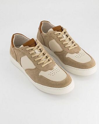 Cape Union Mart Tread and miller men's globe sneakers offer