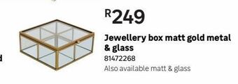Jewelry box