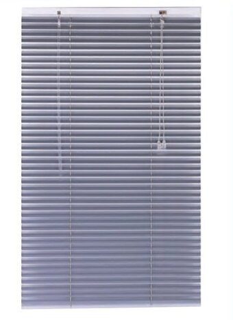 Makro Finishing Touches Aluminium Venetian Blind 470 x 900mm offer