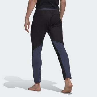 Adidas Aeroready yoga 7/8 pants offer