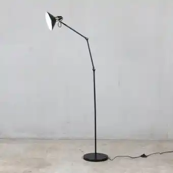 Weylandts Cyrillia floor light peak floor offer