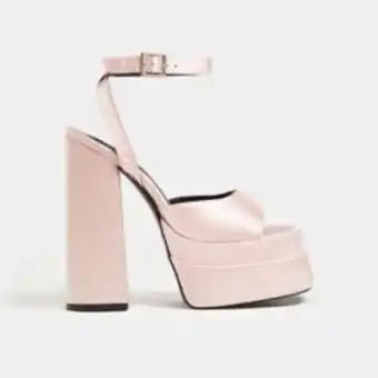 The FIX Women's pale pink mule platform offer