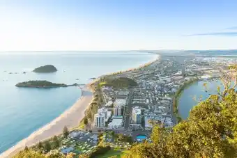 7 day new zealand north island tour to auckland, rotorua and wellington