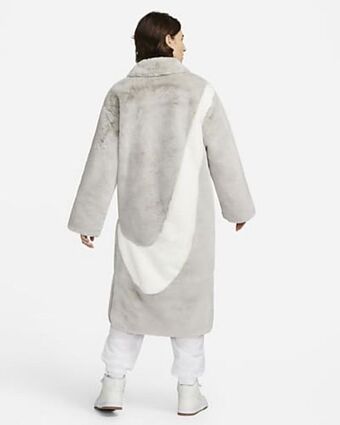 Nike Nike sportswear offer