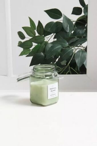 Sheet Street Mason jar candle offer
