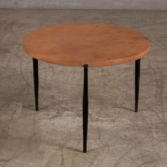 Relic side table | tan leather