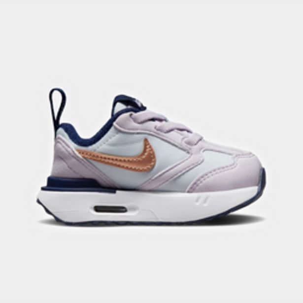 kids black and gold nike