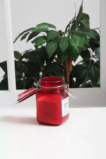 Sheet Street Mason jar candle offer