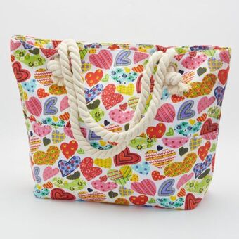 Whitehouse Multi hearts beach bag offer