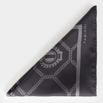 Chain link pocket square