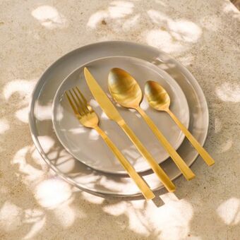 16 piece cutlery set - gold