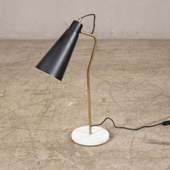 Weylandts Bend table lamp offer