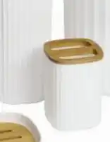 Toothbrush holder