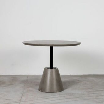 Weylandts Taba dining table offer