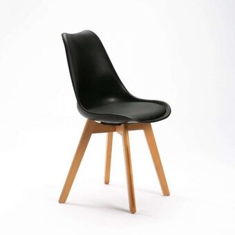 Elia wooden leg dining chair