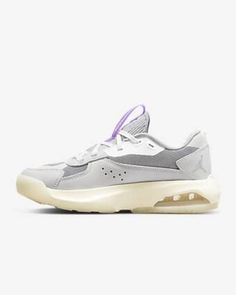 Nike Jordan air 200e offer