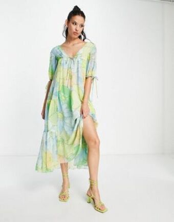Asos Asos design 70's trapeze maxi dress in green floral print offer