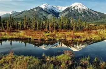 Trafalgar 10 day canada tour to vancouver, kamloops, jasper and banff offer