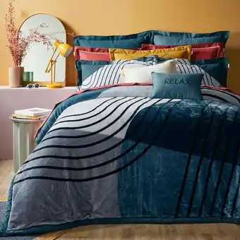 HomeChoice Archer 3ply 4kg blanket offer