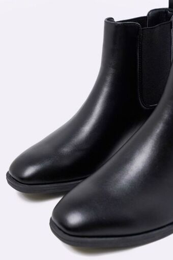 MRP Chelsea boot offer