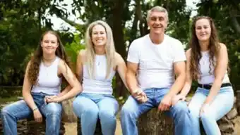 A professional photoshoot in stellenbosch for up to 4 people