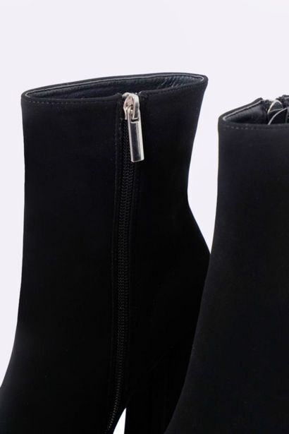 Ankle block heel boot offer at MRP